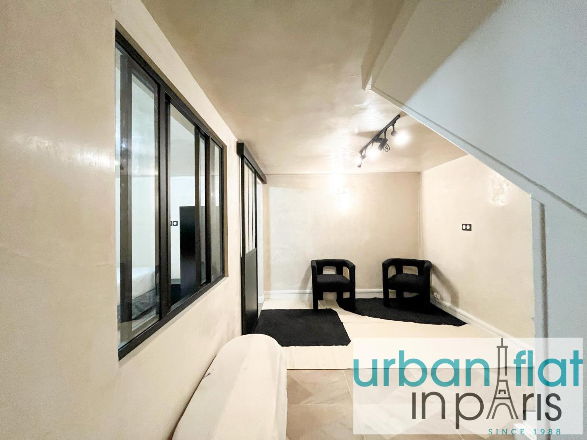 Appartement Urban Flat 09 - Stylish Triplex Champs-elysees Parijs